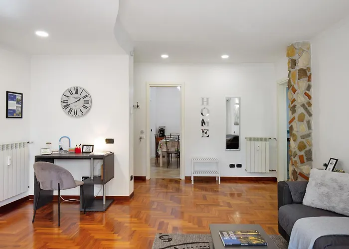 La Casa Di Alice - Metro B Apartman *